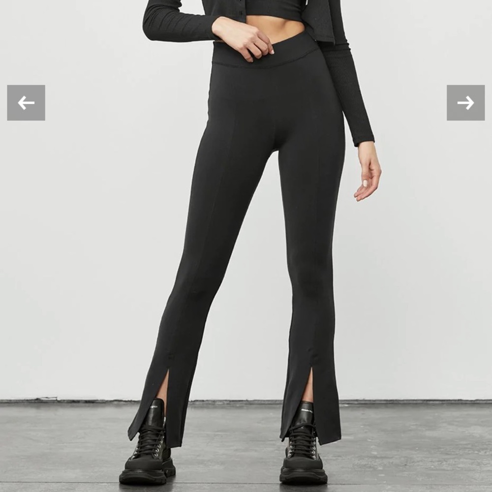 ALO Yoga Airbrush High-Waist 7/8 Flutter Legging